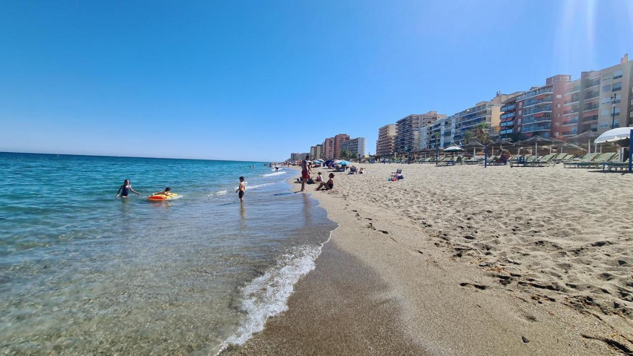 Апартаменти 1º Linea De Playa En Pleno Centro De Фуенхірола Екстер'єр фото